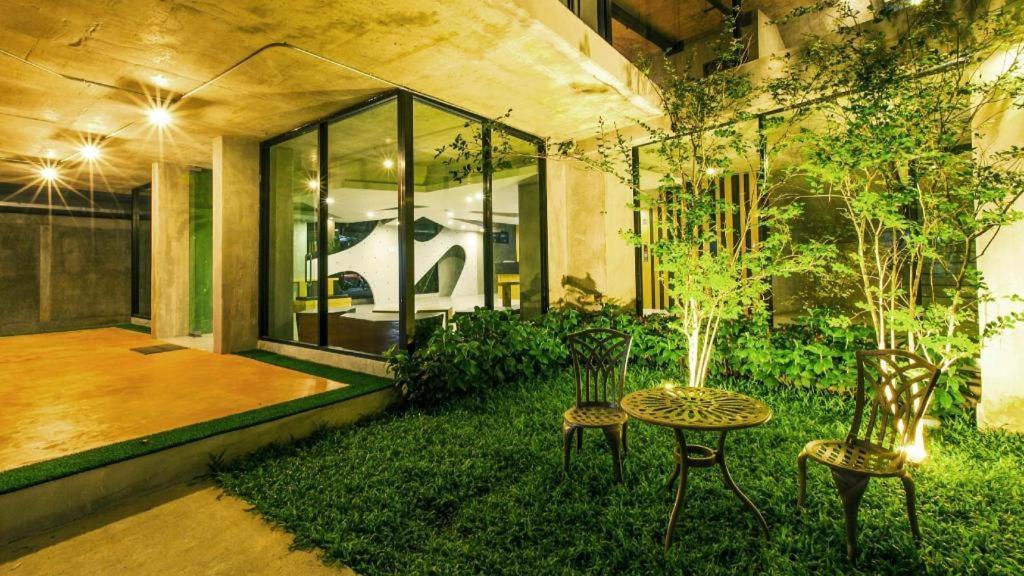 B2 Phuket Boutique & Budget Hotel Εξωτερικό φωτογραφία
