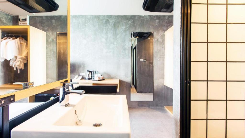 B2 Phuket Boutique & Budget Hotel Εξωτερικό φωτογραφία